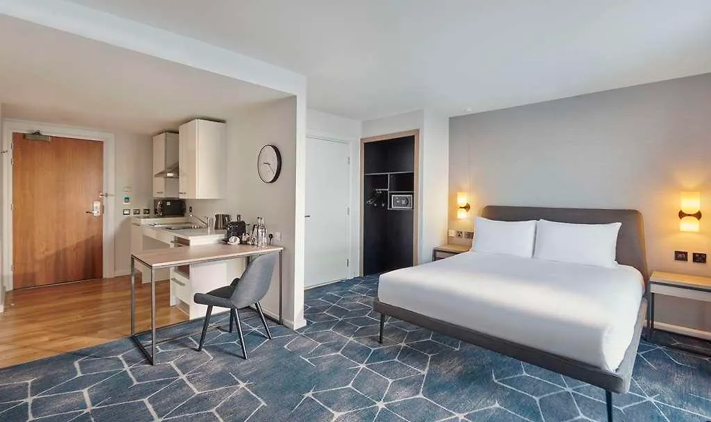 Vila London Stratford House