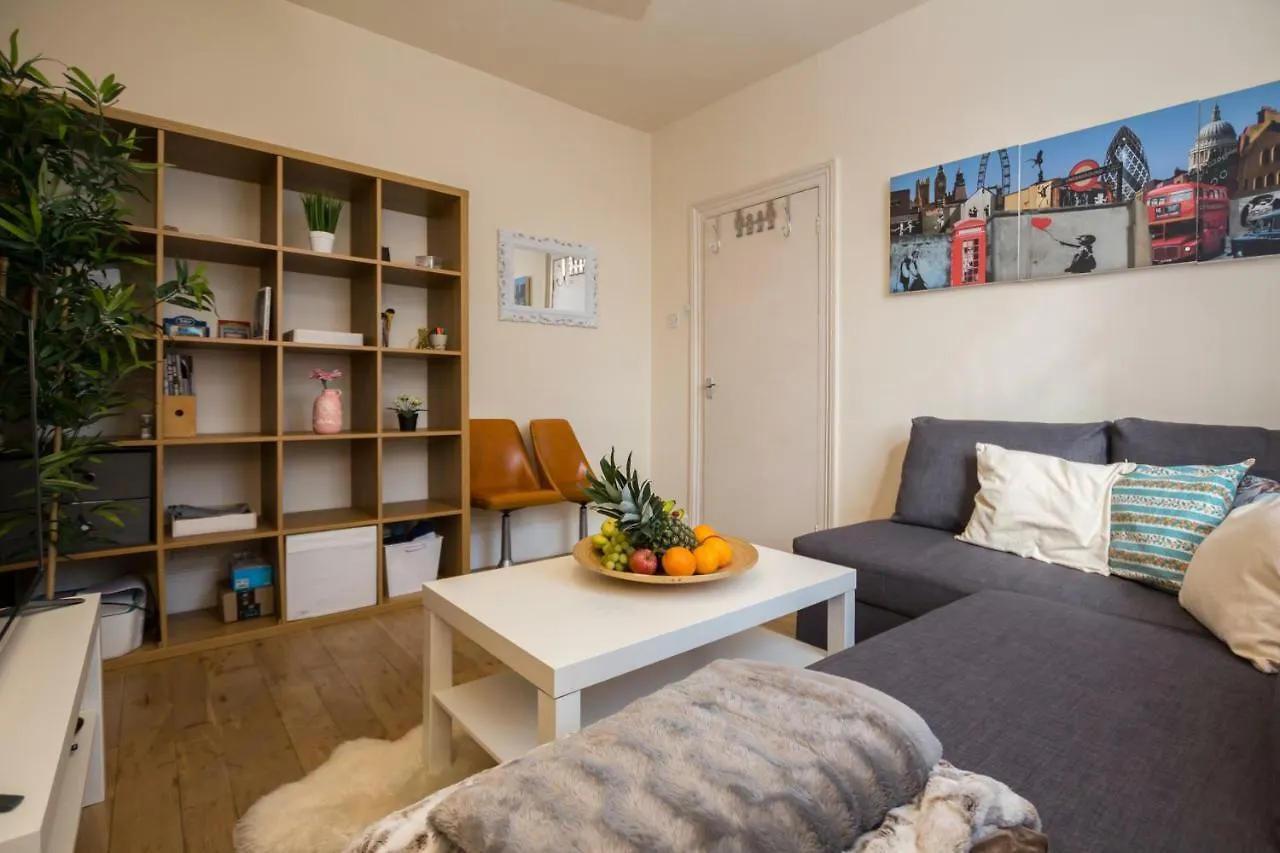 Vila London Stratford House