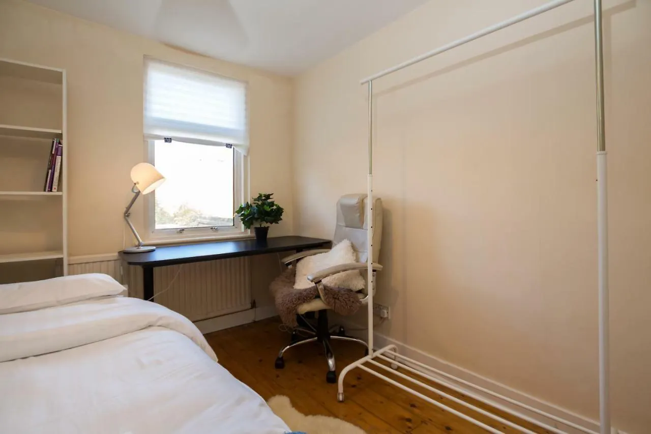 Semesterbostad London Stratford House Villa